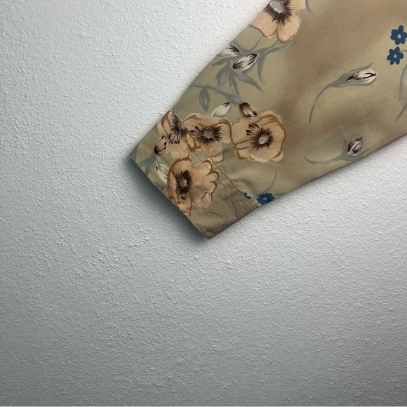 Naji Ahdoot Women Top Light Olive Floral Button-Up Blouse Long Sleeve Size XL - Picture 8 of 14